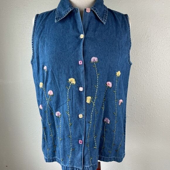 NWT Life Style Sleeveless Denim Button Down Shirt - Picture 1 of 7